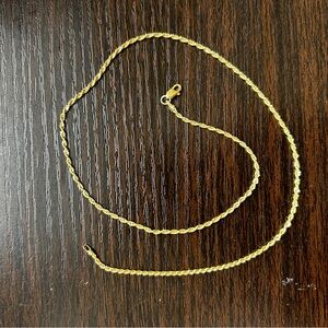 Elegant 14K Gold Chain Necklace